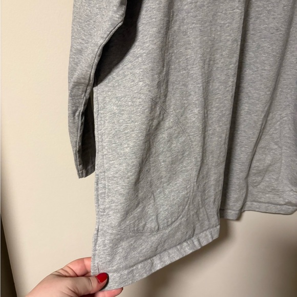 Gymshark Oversized Women’s Light Grey Sweatshirt Large - Picture 4 of 7